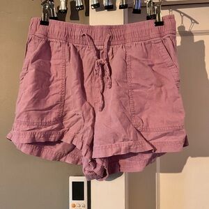 GAP Women's Mauve Cargo Shorts